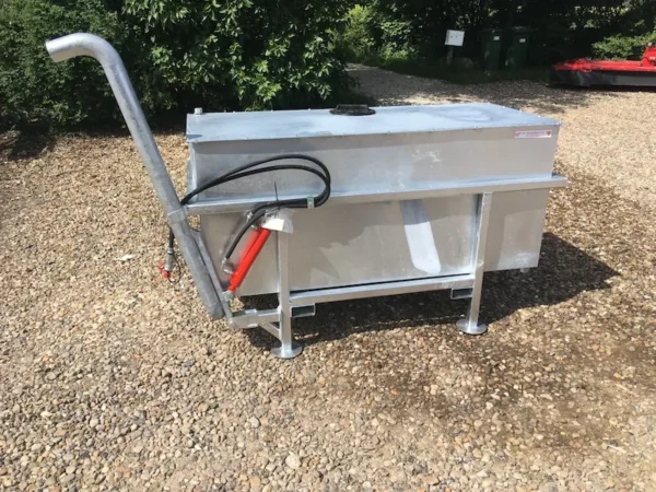 Vandtank til svin og kvæg