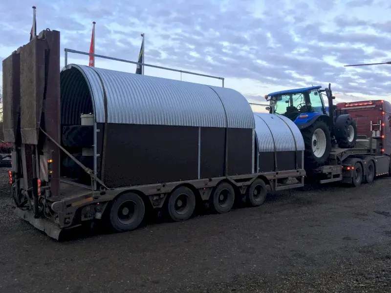 Levering af grisehytter og kalvehytter fra Spøttrup Hytten