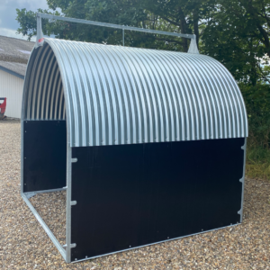 Robust løsdrift hestehytte på 6m2