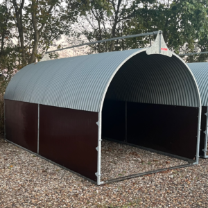 Prisbillig kvalitets læskur til heste